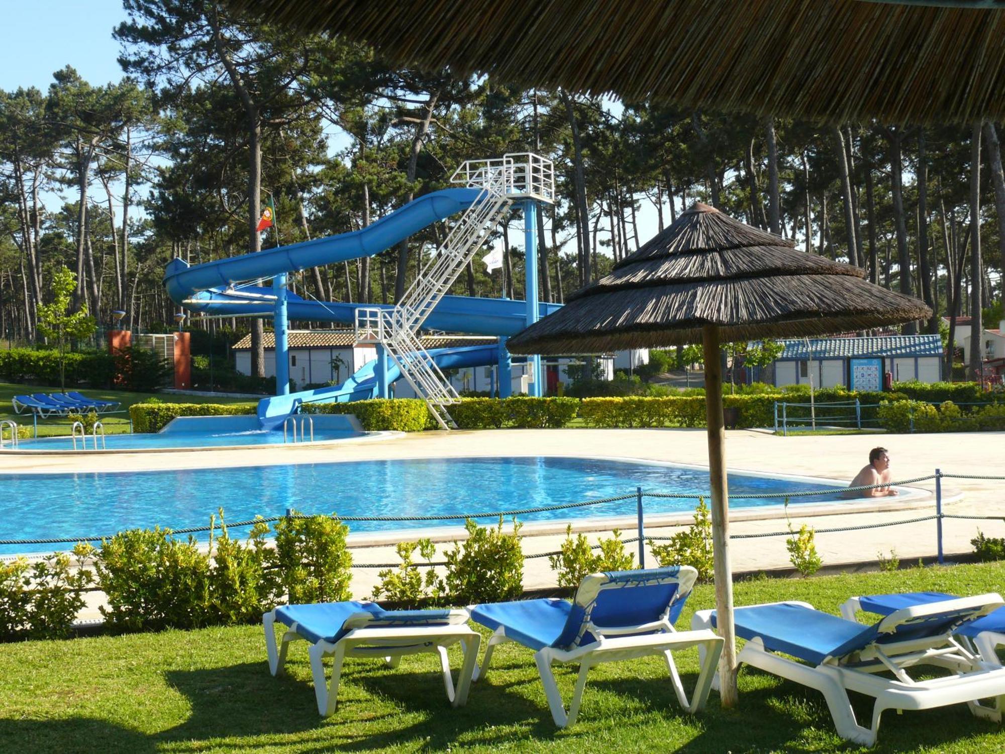 Hotel Parque De Campismo Orbitur São Pedro de Muel Esterno foto
